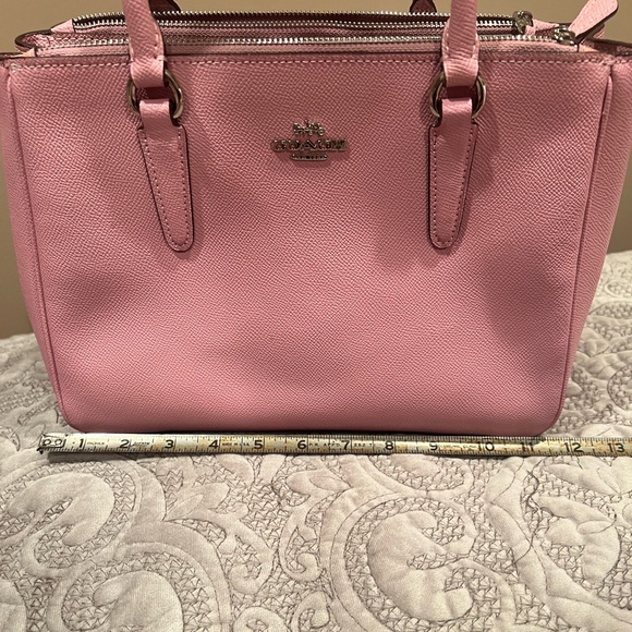 Baby pink coach purse with wallet - Picture 4 of 5
